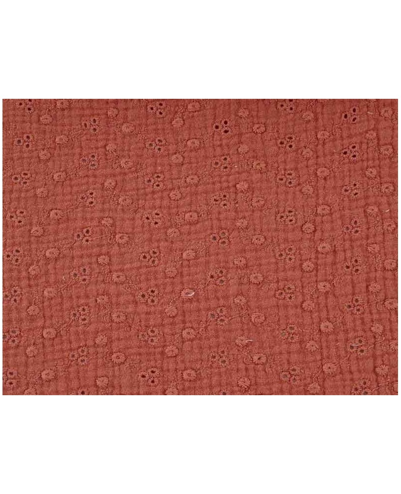 Coupon double gaze coton brodé marsala, 45x60cm dans Tissus par Marotte et Cie